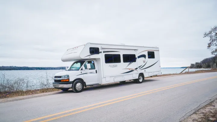 Ready to carry you onto your next adventure!. Winnebago Access 2007