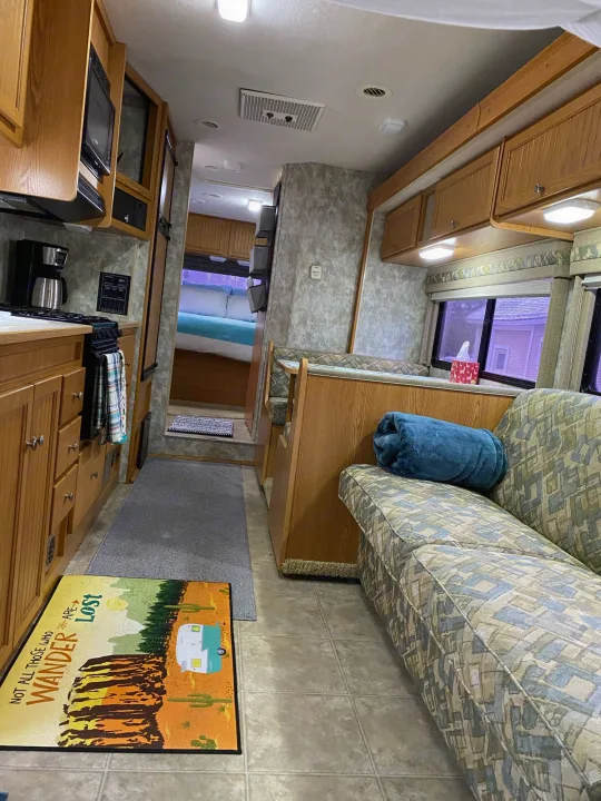 Couch pulls out into full sized bed.. Winnebago Access 2007