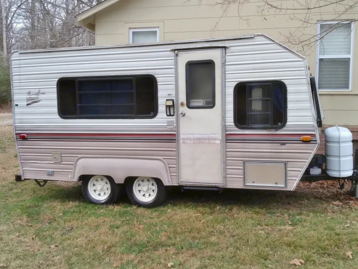 Skyline Nomad 1991