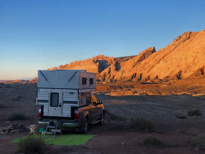 Leave the pavement behind and embark on an adventure of your own making. Explore, hike, bike, boat, you choose! The southwest is your Oyster. . Four Wheel Campers Other 2017