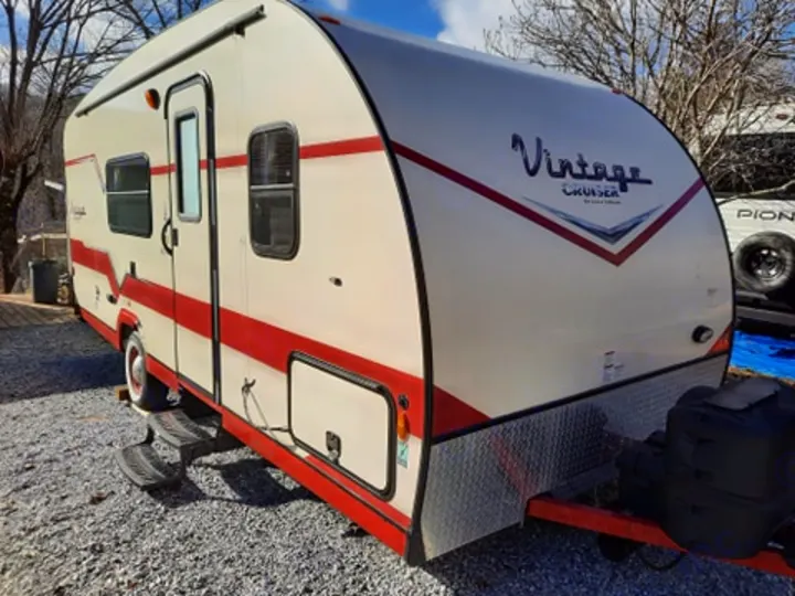 Gulf Stream Vintage Cruiser 2018