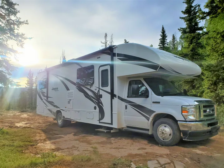 Class C Motorhome Sleeps 9!. Jayco Redhawk 2021