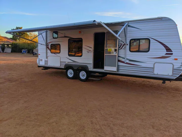 With the press of a button, the awning goes in and out!. Jayco Jay Flight Swift 2014