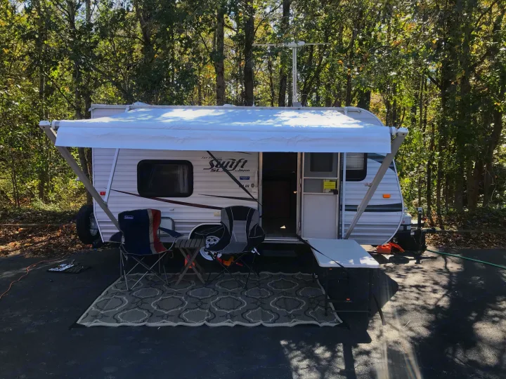 Simple Camp set up. Jayco Camper Trailer- Swift 2012