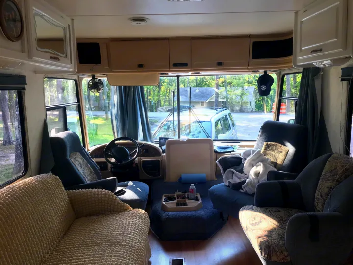 Thor Motor Coach Windsport 1999