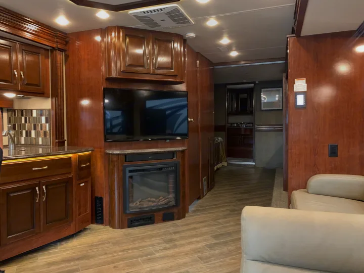 Fleetwood Discovery 2019