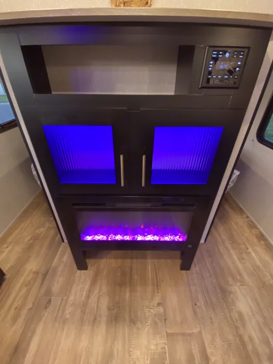 Fireplace. Forest River Cherokee Grey Wolf 2021