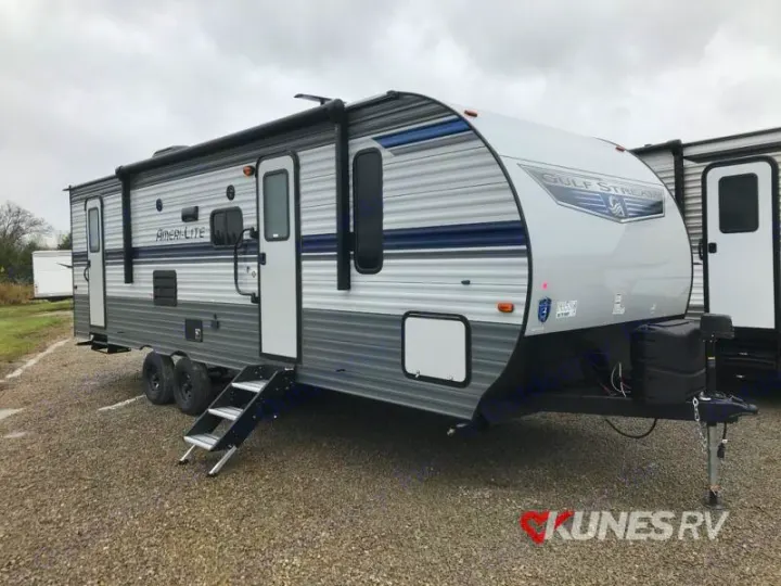 Travel Trailer. Gulf Stream Ameri-Lite 268BH 2021