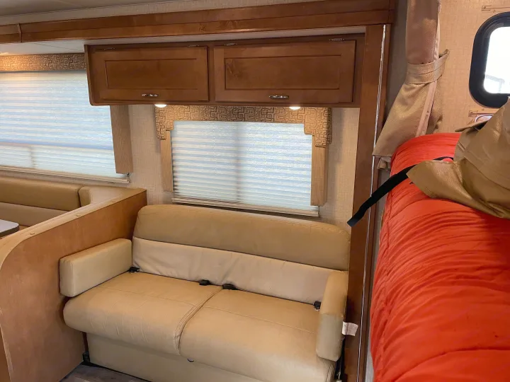 Sofa coverts to full sized bed.. Winnebago Minnie Winnie 2017