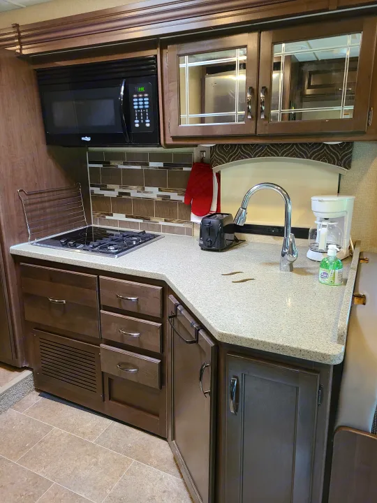Thor Motor Coach Chateau 2018