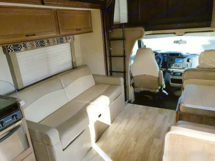 Gulf Stream Conquest 2019
