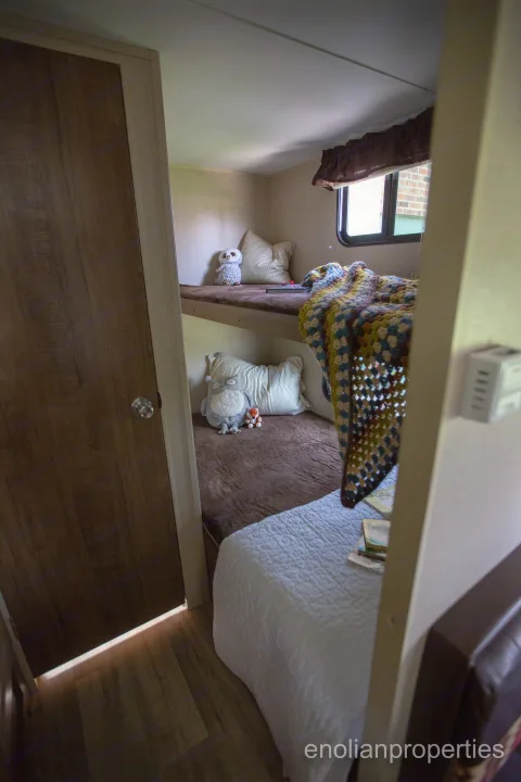 6 feet long bunk space perfect for kids!. Dutchmen Aspen Trail 2016