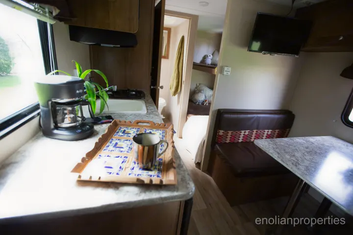 Great space for eating in or playing a game with the family.. Dutchmen Aspen Trail 2016