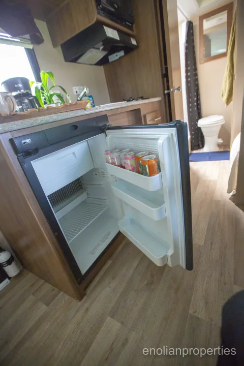 Perfect size fridge with freezer to store your fresh produce and drinks. . Dutchmen Aspen Trail 2016