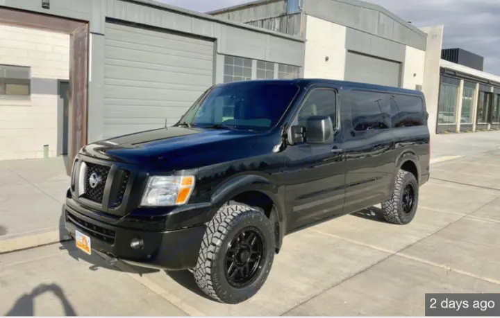 Nissan NV 3500 SL 2014