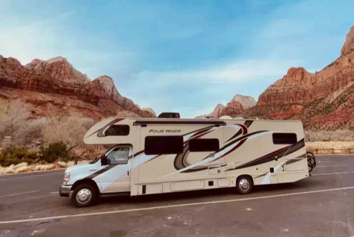 Thor Motor Coach Four Winds 2020