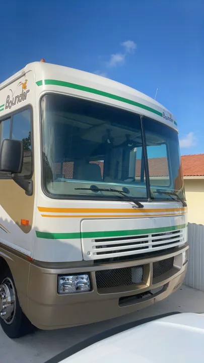Fleetwood Bounder 2003