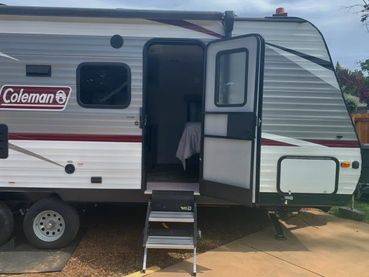 Dutchmen Coleman 2019