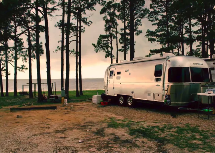 Ochlockonee Bay Florida. Let’s make that dream vacation a reality.. Airstream Flying Cloud 2011