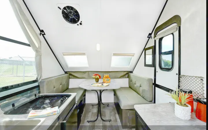 Website photo inside dining area. Forest River Rockwood 2017