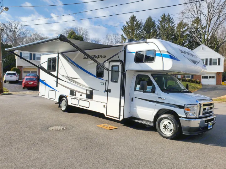 Forest River Sunseeker 2021