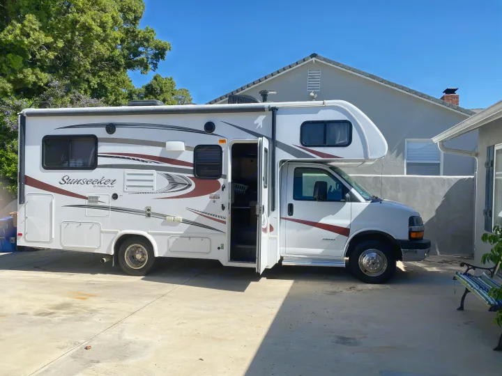 Forest River Sunseeker 2017