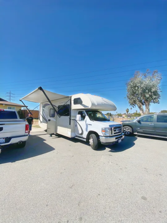 Thor Motor Coach Chateau 2017