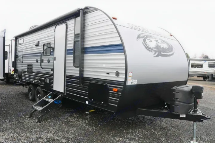 Forest River Cherokee Grey Wolf 2019