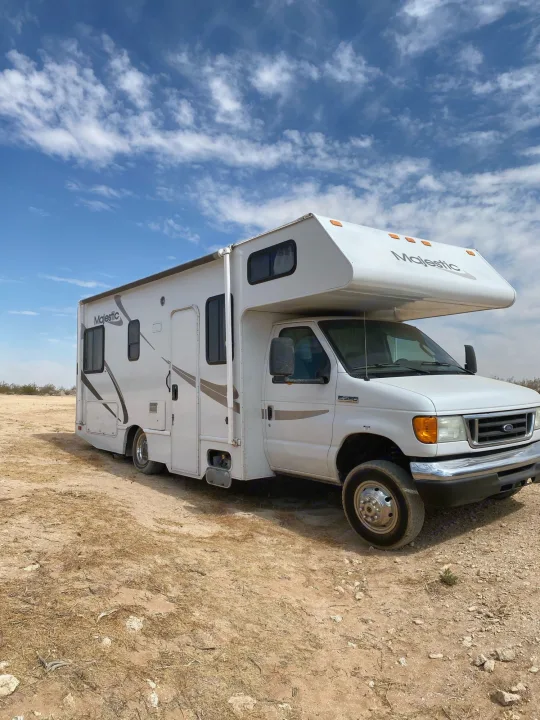 Ford Majestic 23a 2007