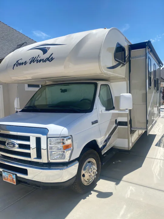 Thor Motor Coach Four Winds 28z 2018
