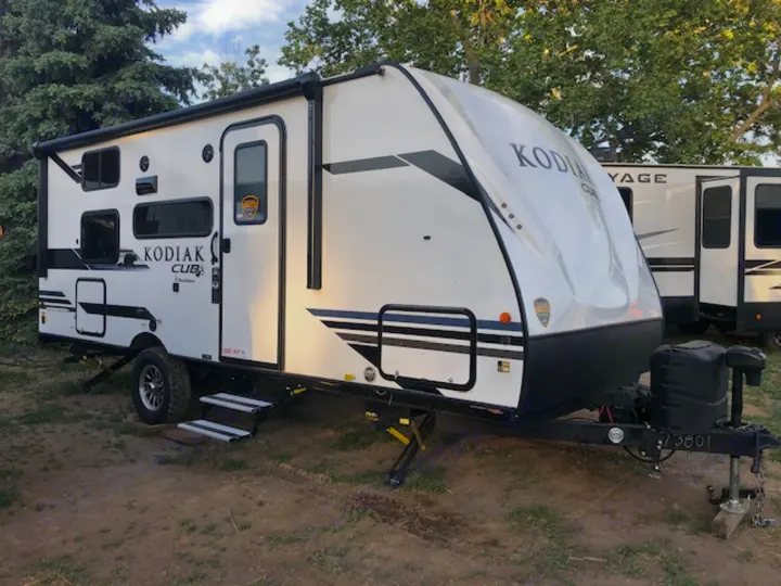 Dutchmen Kodiak 2021