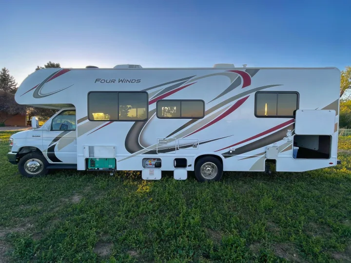 Thor Motor Coach Four Winds 2020