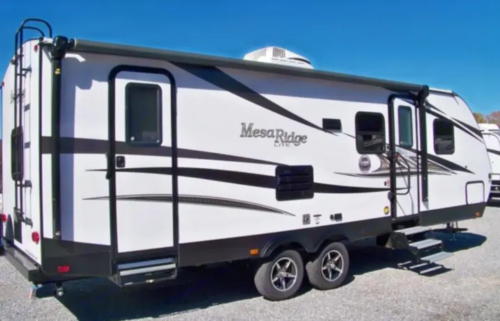 Exterior view of both doors.. Highland Ridgeline Mesa Ridge Lite 2510BH 2018