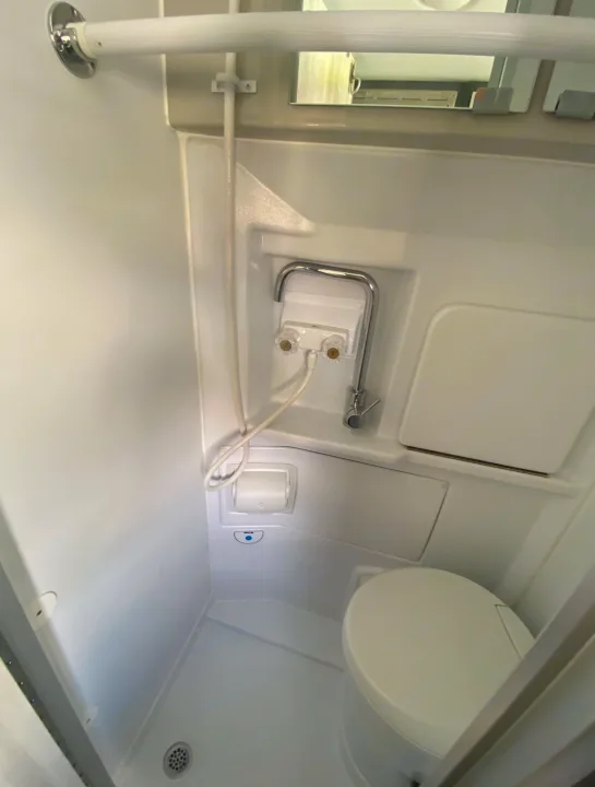 A must have! A hot and cold shower with a cassette toilet.. Thor Motor Coach Other 2022