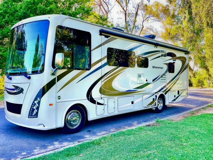 Thor Motor Coach Windsport 2018