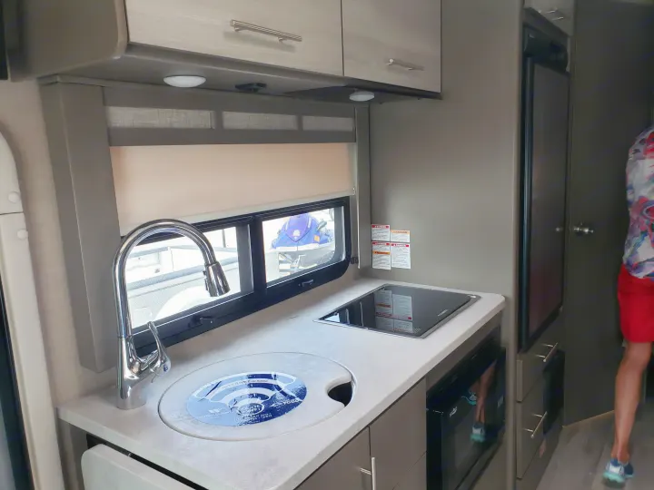 Thor Motor Coach Compas 2020