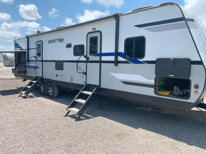 Venture Rv Sporttrek 2021