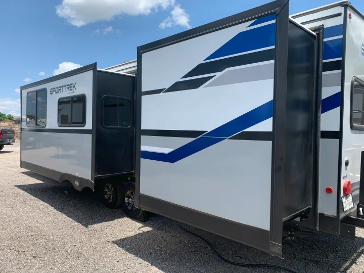 Venture Rv Sporttrek 2023