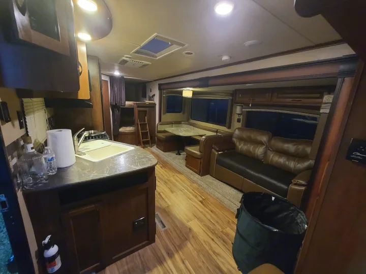 Jayco Camper Trailer- Swift Outback 2016