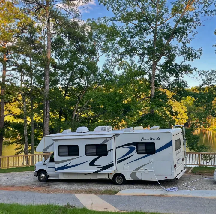 Recent camping trip.. Thor Motor Coach Four Winds 2008