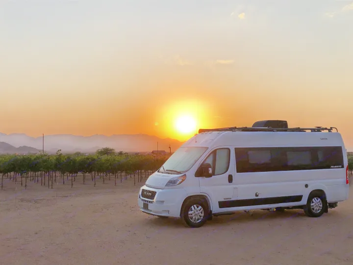 Winnebago Travato 2022