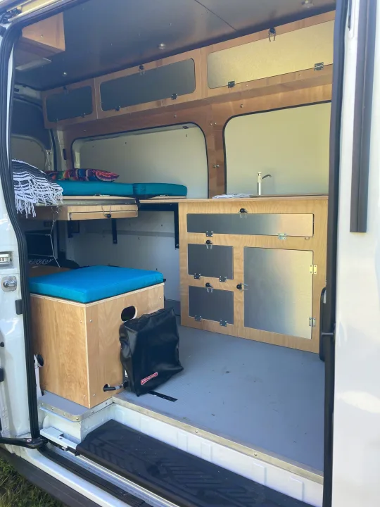 Ford Transit 2021