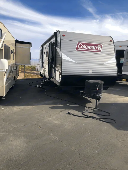Dutchmen Coleman 2018
