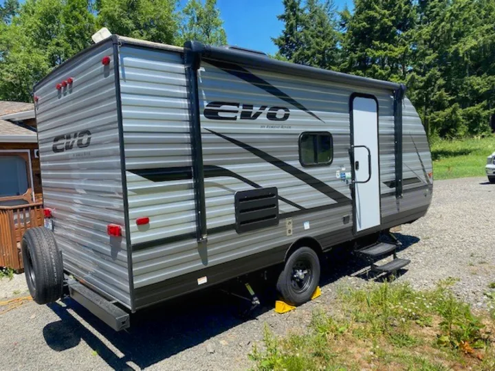 Forest River Evo 2021