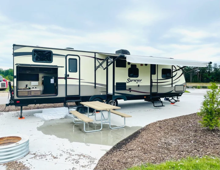 Forest River Surveyor 2015