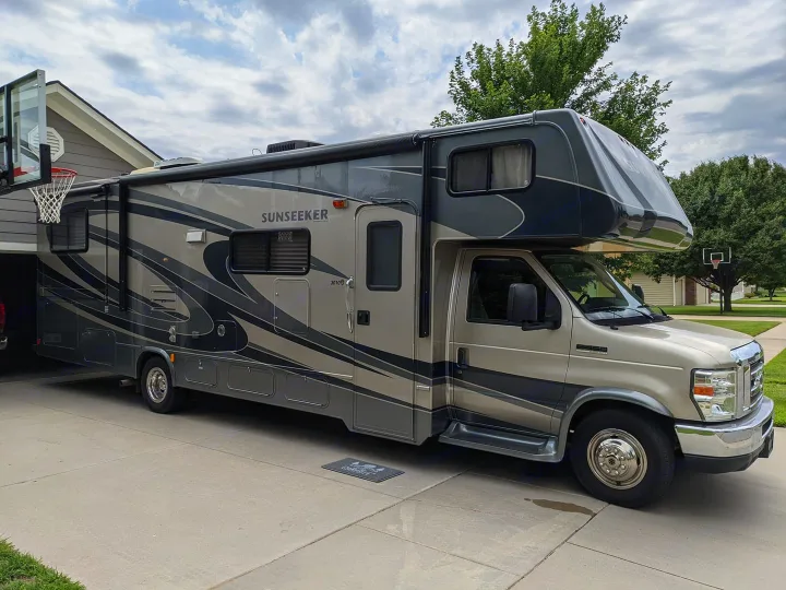 Forest River Sunseeker 2011