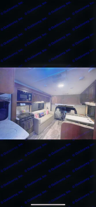 Forest River Sunseeker 2015