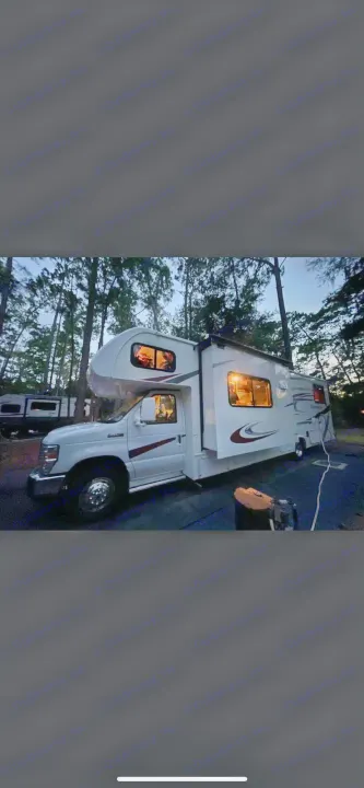 Forest River Sunseeker 2015