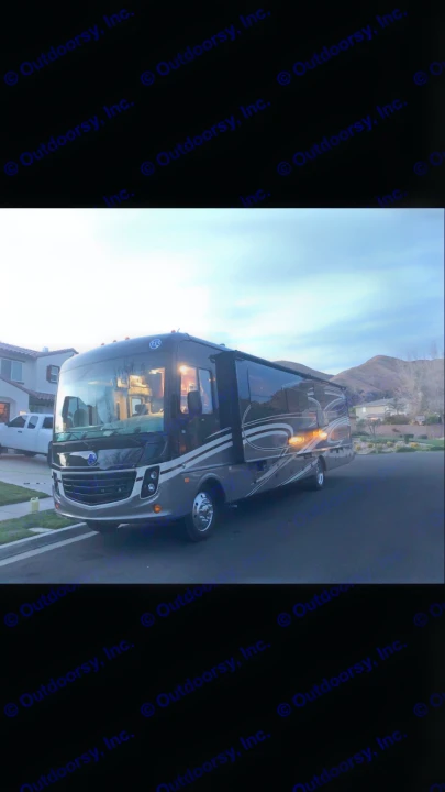Holiday Rambler Vacationer 2018