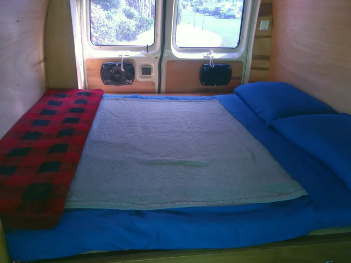 Ford Van 2002